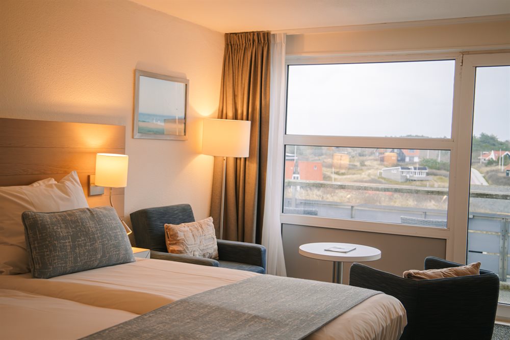 actie weekendje weg vlieland westcord strandhotel seeduyn waddeneiland