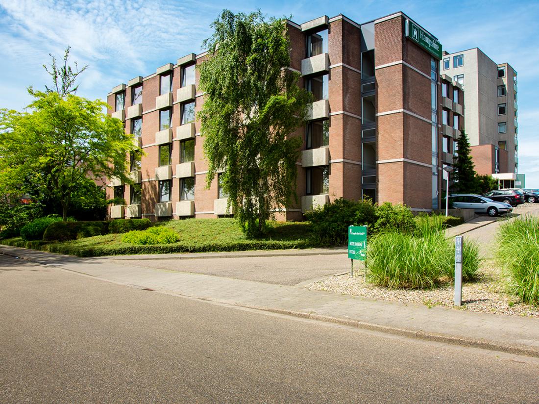 Hampshire Hotel Churchill Terneuzen Uitwaaien Buitenaanzicht Hotel