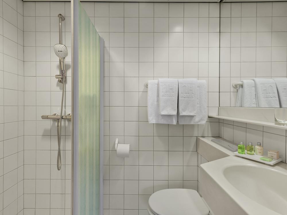 Hotelaanbieding Noorwijkerhout Badkamer