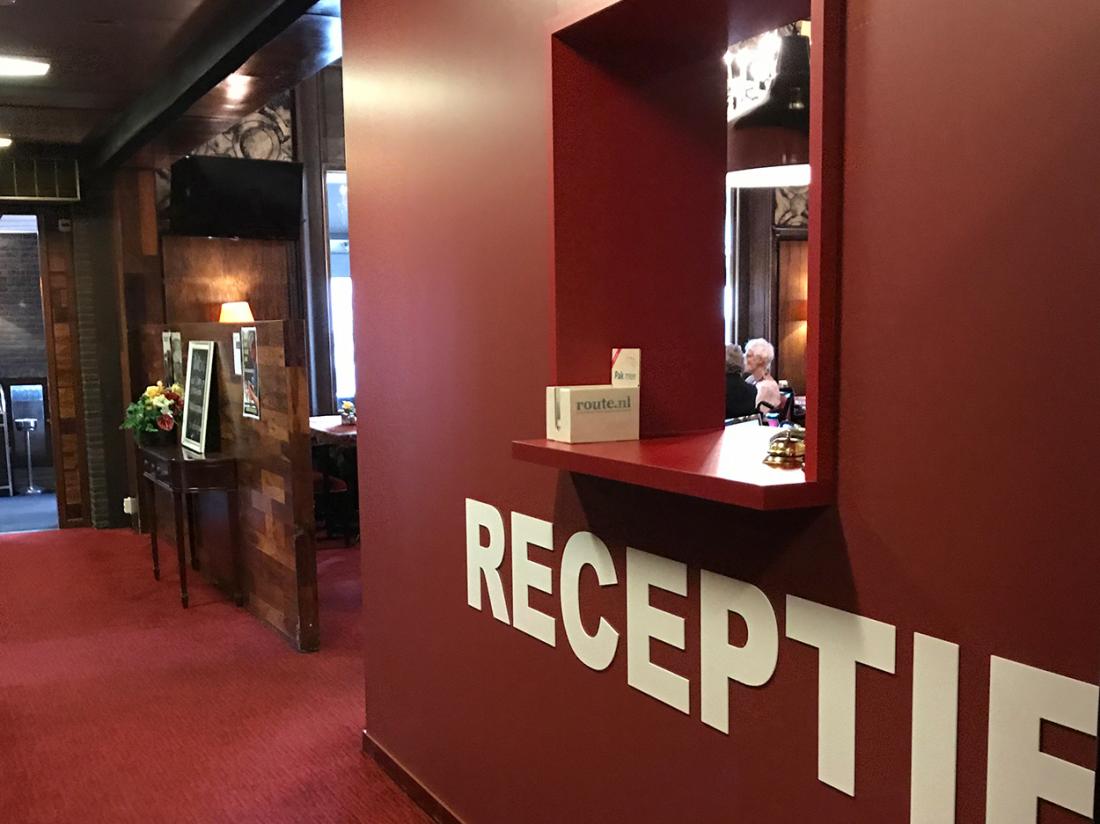 Hotelaanbieding de roode leeuw gelderland receptie