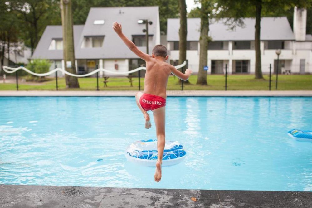 hotelaanbieding weekendje weg Limburg zwembad