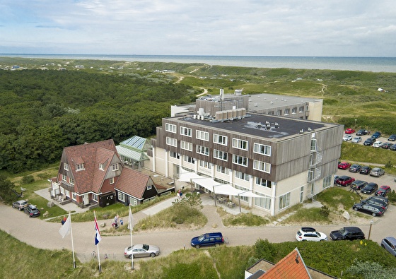 https://www.marrea.nl/upload/heading/grand-hotel-opduin-eilandgevoel-op-texel-2-daags-2025-560x395.jpg